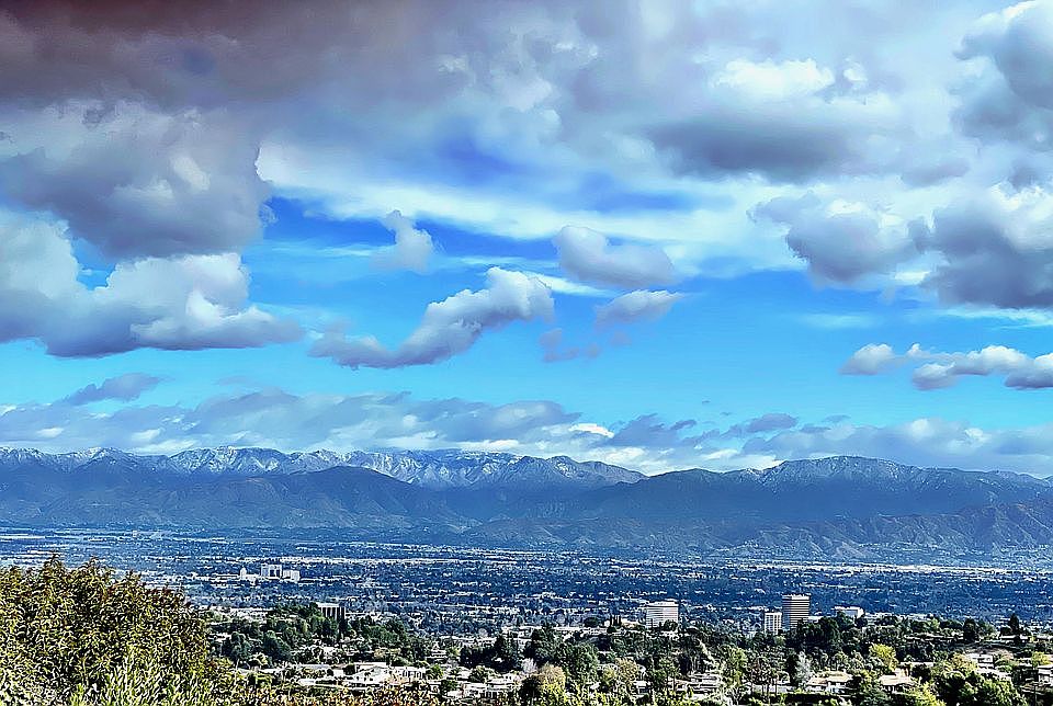 1st image of 16980 Encino Hills Dr