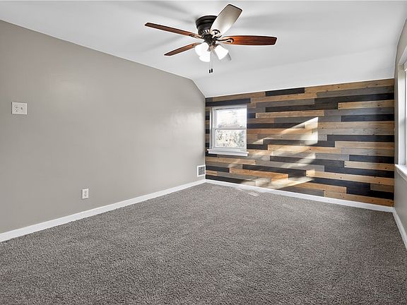 29th image of 300 McCutcheon Ln