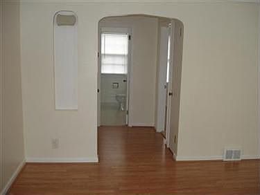 4th image of 7415 Wefel Ave