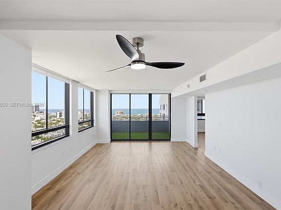 4th image of 1330 West Ave APT 3007