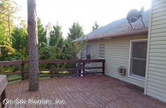 2nd image of 459 Clearwater Hbr