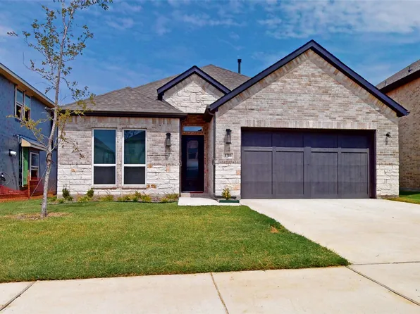 1716 Canals Dr, Little Elm, TX 75068