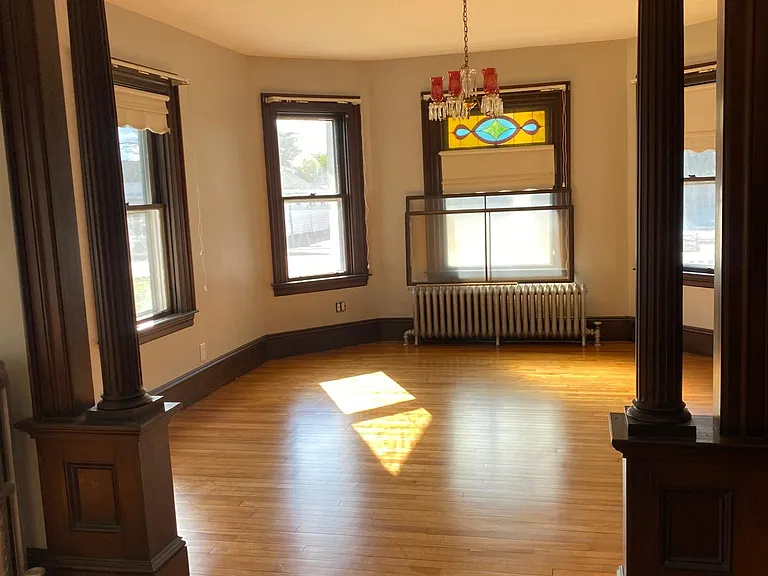 126 Main Rd — Photo 2