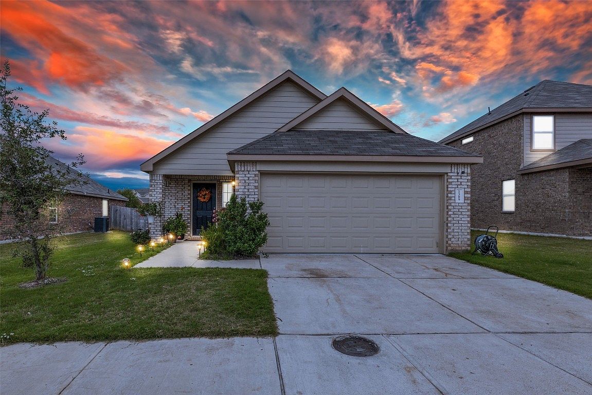 1309 Fantail Ln, Ennis, TX 75119 Zillow