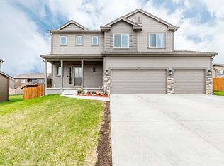 18804 Rosewood St, Omaha, NE 68136