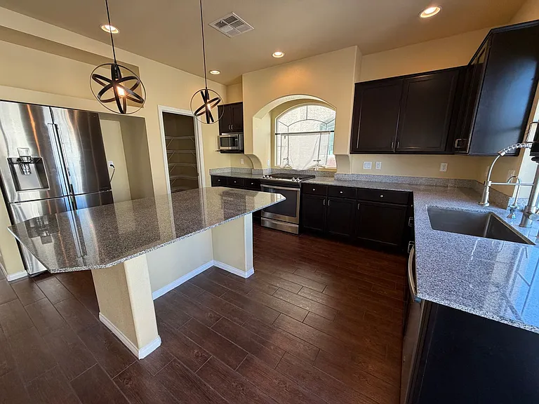 6014 Pirates Delight Ave — Photo 23