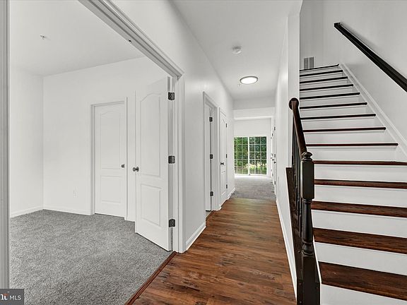 3rd image of 9310 Lykens Ct