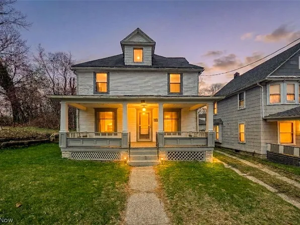 62 N Balch St, Akron, OH 44303