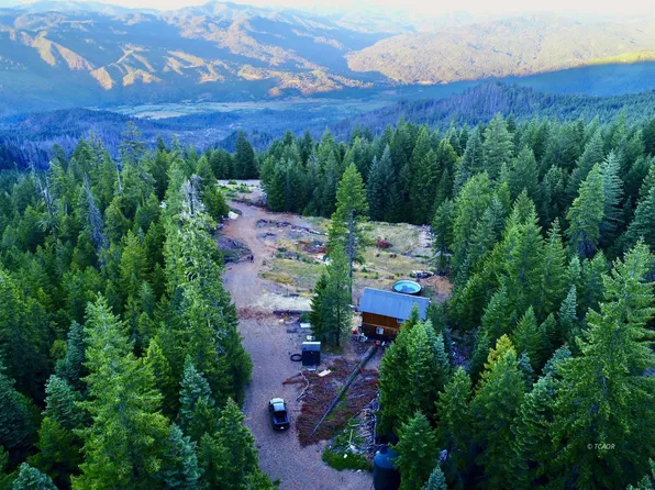 1010 Scotten Trl, Hyampom, CA 96046