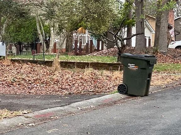 4th image of 1068 Gauguin Ln