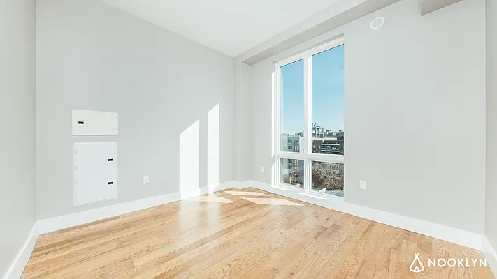 Rented by Nooklyn NYC LLC | media 4