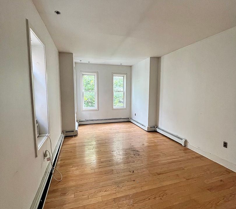 1st image of 2100 Christian St #5316992