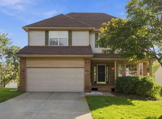 30814 Palmer Dr, Novi, MI 48377