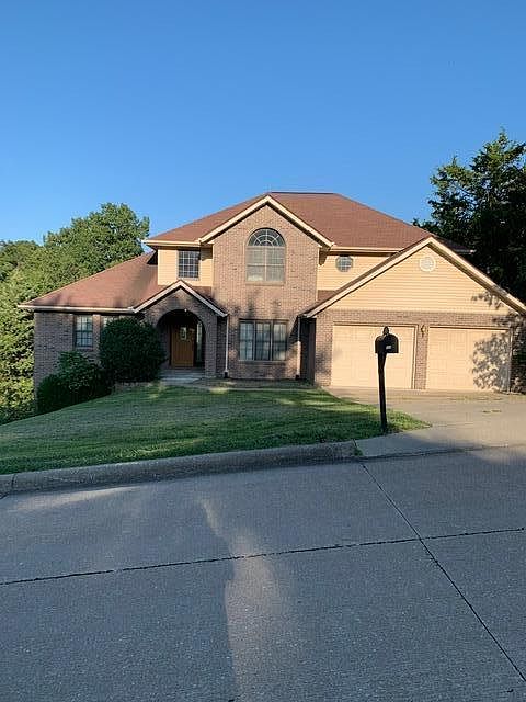 2nd image of 1005 Bannister Dr