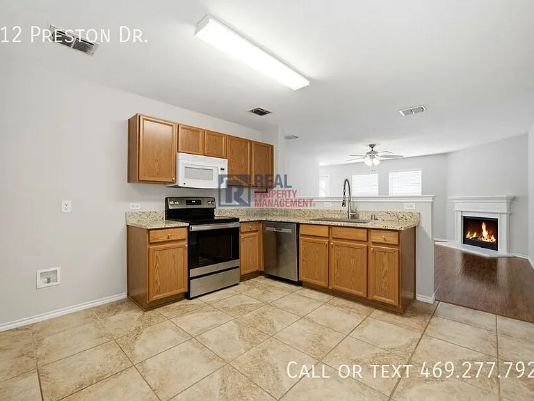 712 Preston Dr — Photo 11