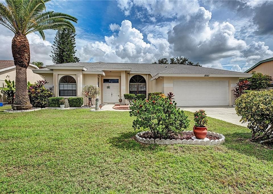 1st image of 8067 Glenbrooke Ln