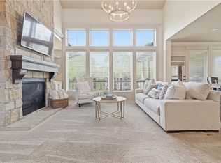 11604 W 164th Pl, Overland Park, KS 66221
