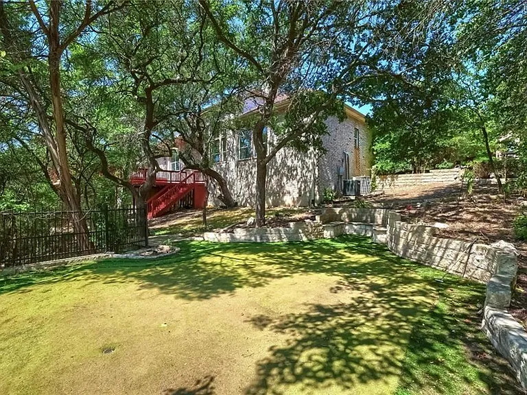 9909 Pickfair Dr — Photo 20