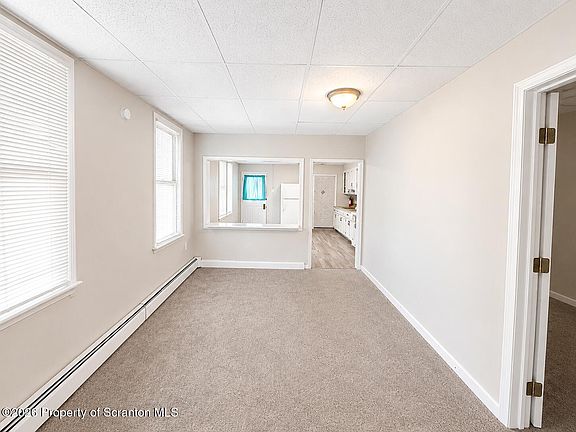 4th image of 1322 Penn Ave #1