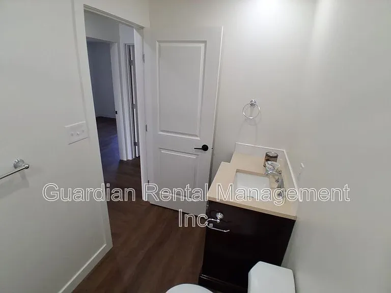 577 Syndicate Ave S — Photo 11