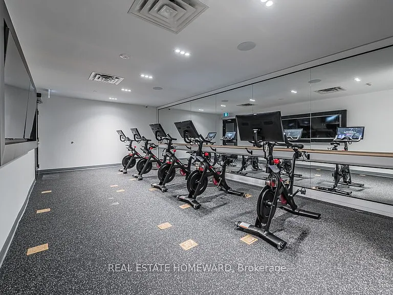 5 Wellington St S #301 — Photo 18