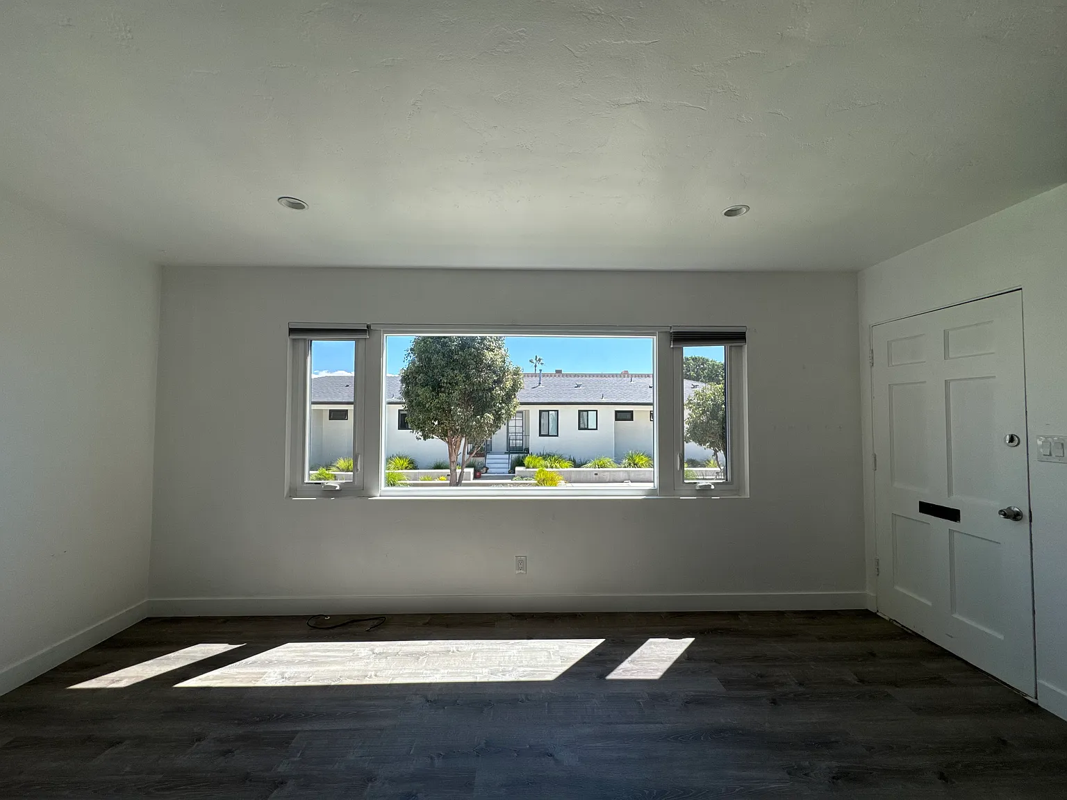 1 bed, 600 sqft, $3,000 — Photo 1