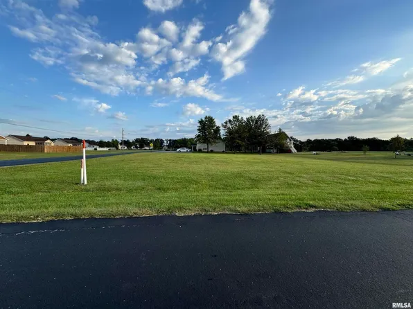 0 Indian Trail Dr, Pinckneyville, IL 62274