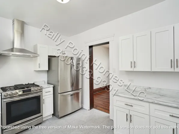 90 Gale St, Akron, OH 44302