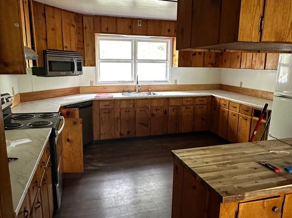 20636 Jehovahjireh St #1