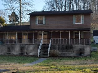452 Old Long Hollow Rd, La Follette, TN 37766