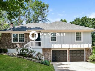 512 Hargis Ln, Belton, MO 64012