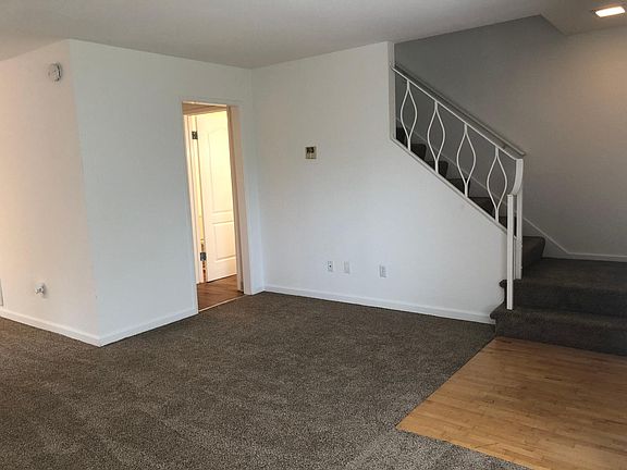 5th image of 15265 Winchester Blvd APT 5W