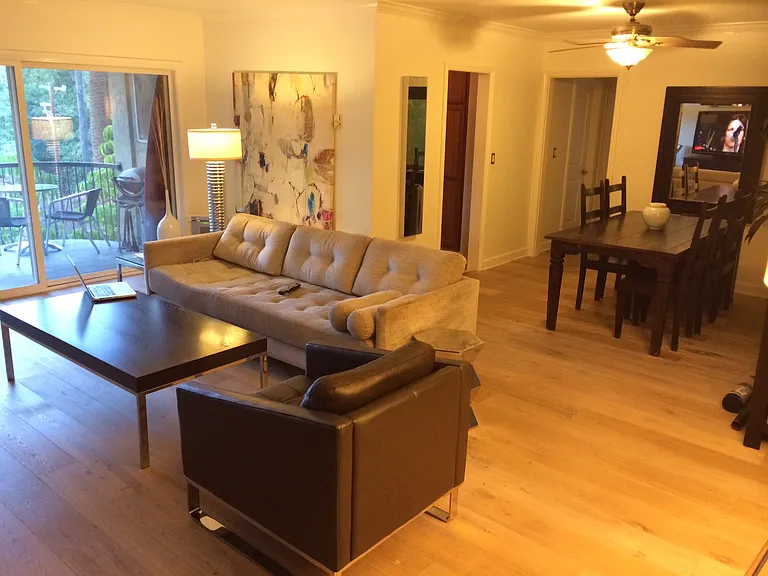 7560 Hollywood Blvd #301 — Photo 5