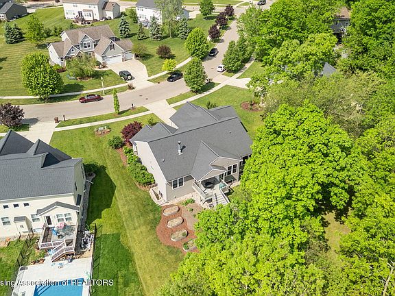 5th image of 1566 Wellman Rd