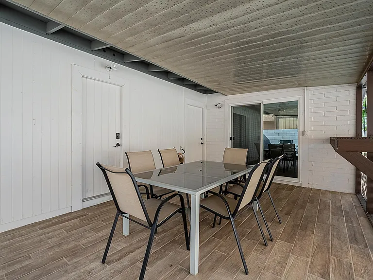 1616 N Markdale — Photo 7