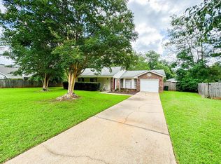 112 Tazewell Ct, Dothan, AL 36305