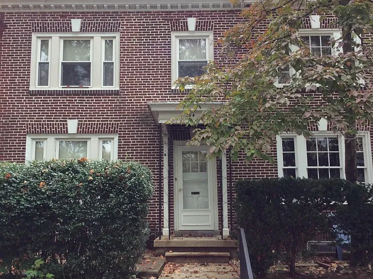 394 Sunset Rd — Photo 1