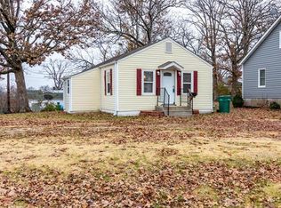 1201 Hiland Ct, De Soto, MO 63020