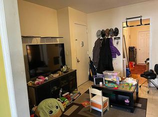 30-34 42nd St #2L, Astoria, NY 11103