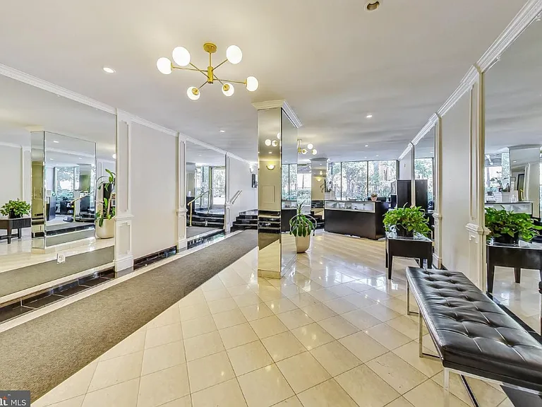 1239 Vermont Ave NW #210 — Photo 3