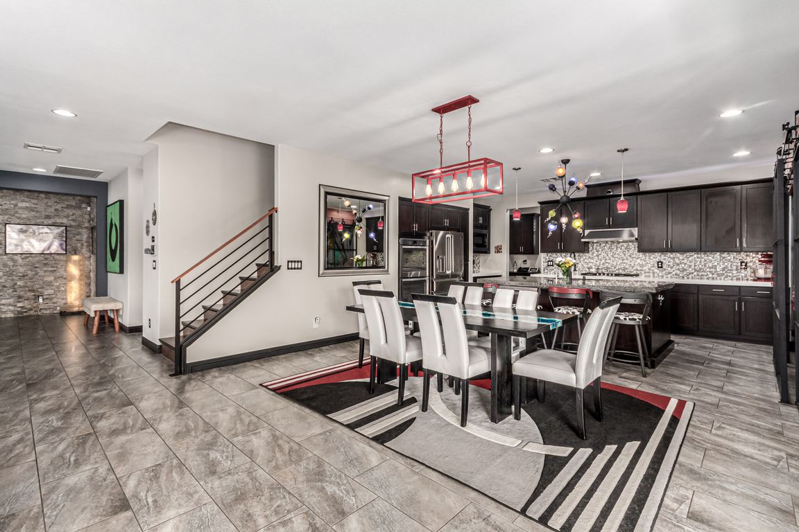 10729 Beecher Park Ave, Las Vegas, NV 89166 | MLS #2723519 | Zillow