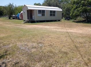 826 Avenue C, Sinton, TX 78387
