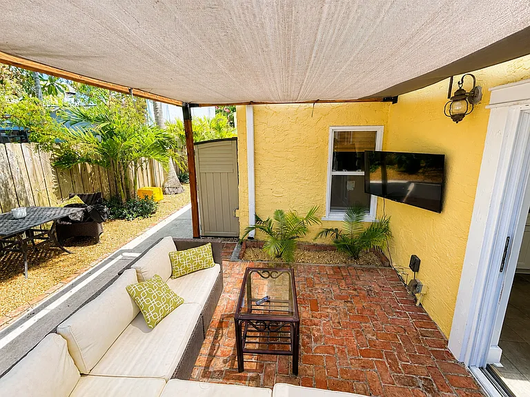 743 Park Pl — Photo 21
