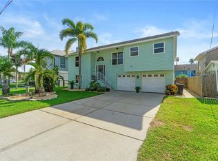 5450 Tropic Dr, New Port Richey, FL 34653