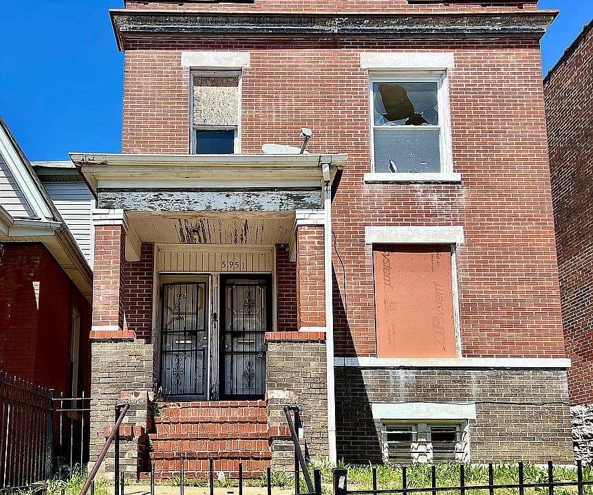 1st image of 5951 Romaine Pl