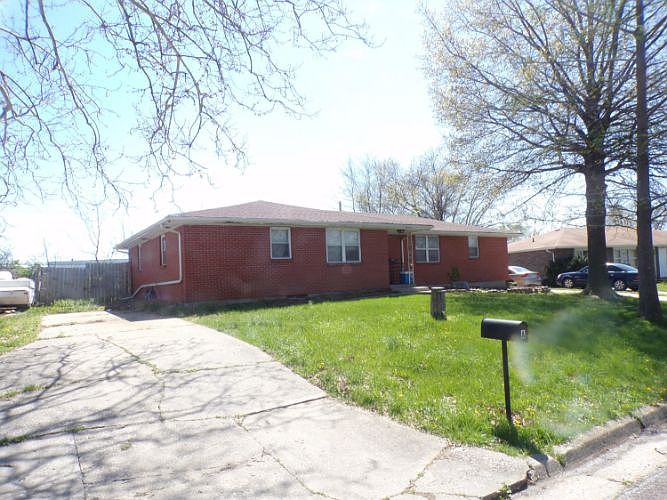 2nd image of 1500 Doris Dr #A & B