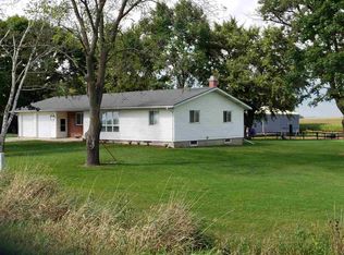 16514 180th St, Hawkeye, IA 52147