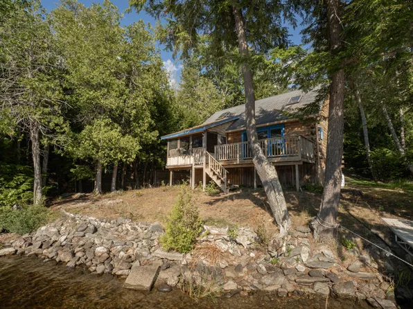 128 Holbrook Road, Holden, ME 04429