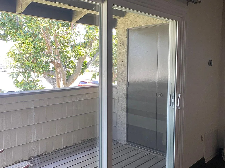 6351 Riverside Dr #20 — Photo 12