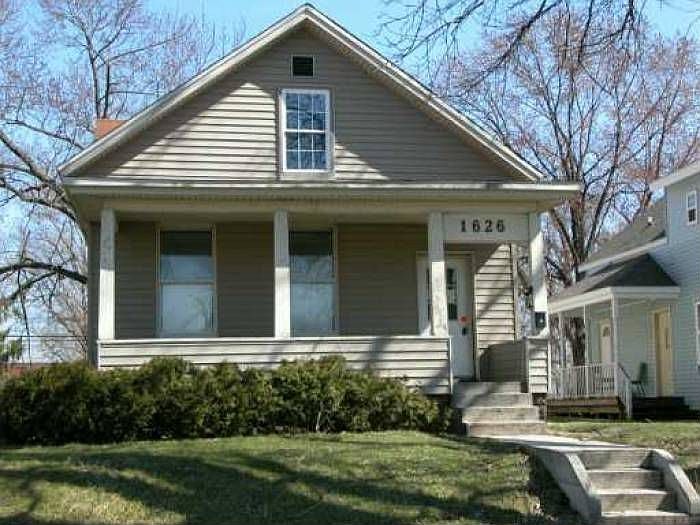 1st image of 1626 S William St